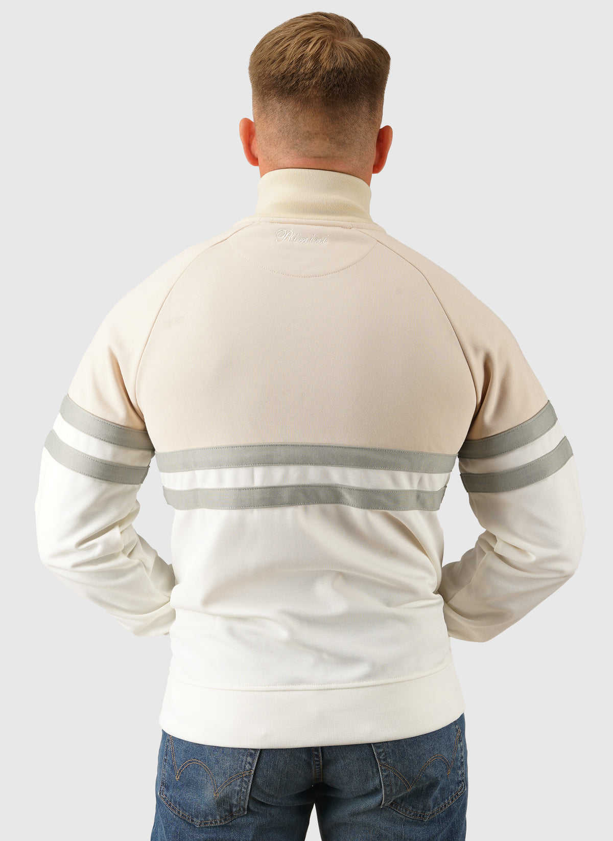 Rimini Tracktop - Off White/Stone