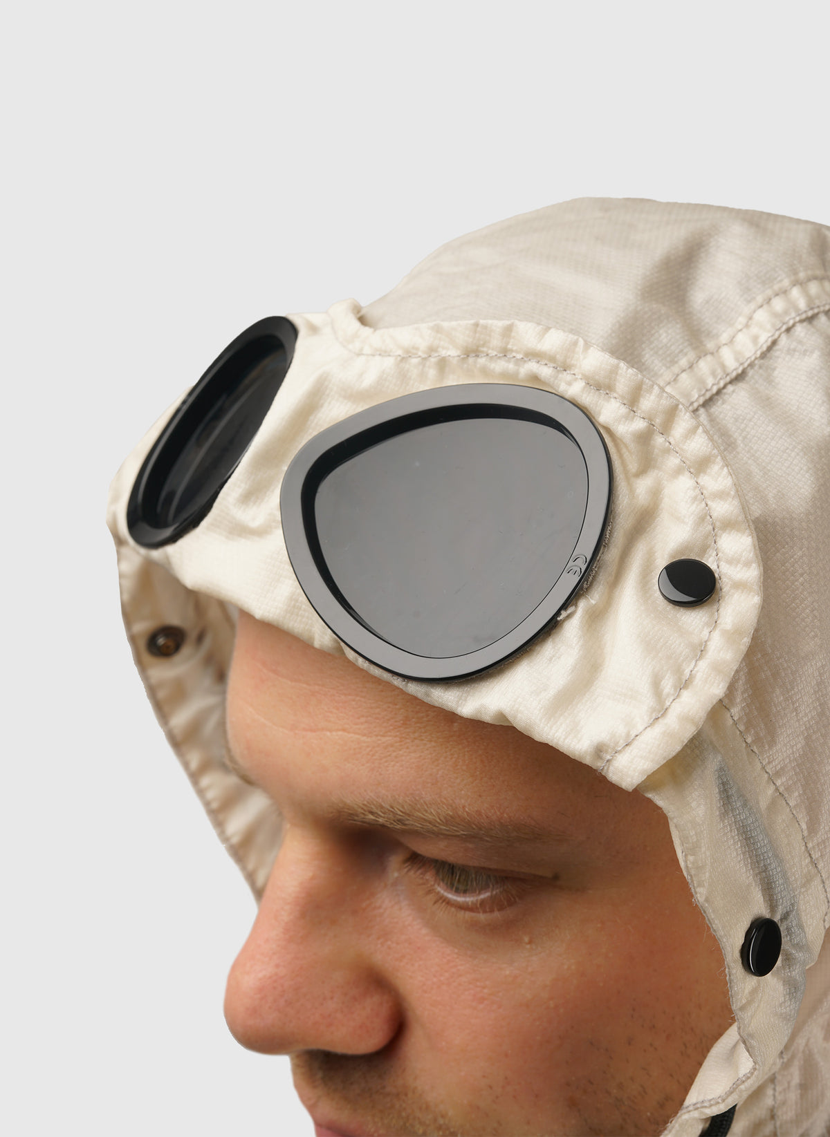 Rafia-R Hooded Lens Jacket - Dove
