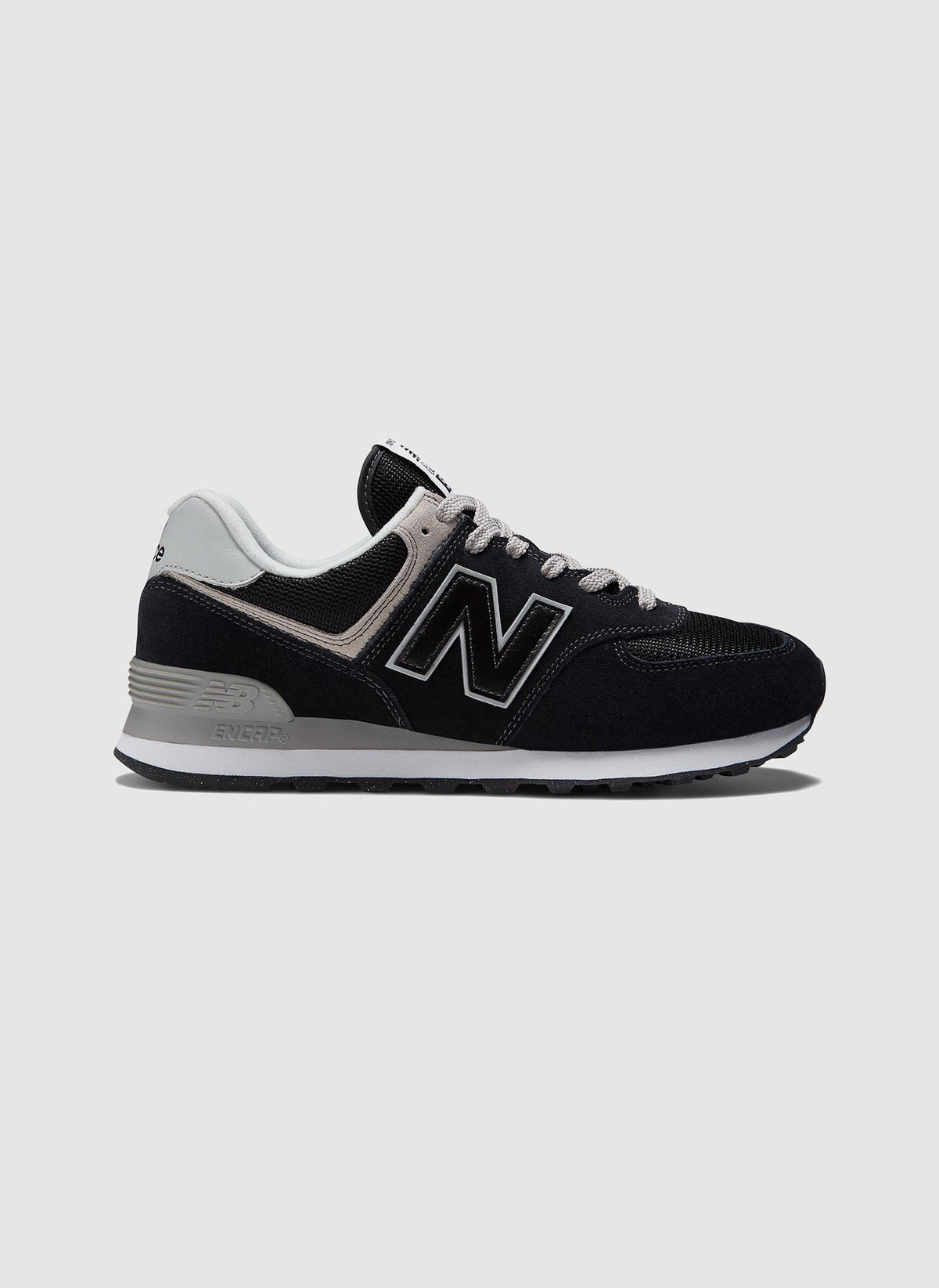 ML574 - Black/White